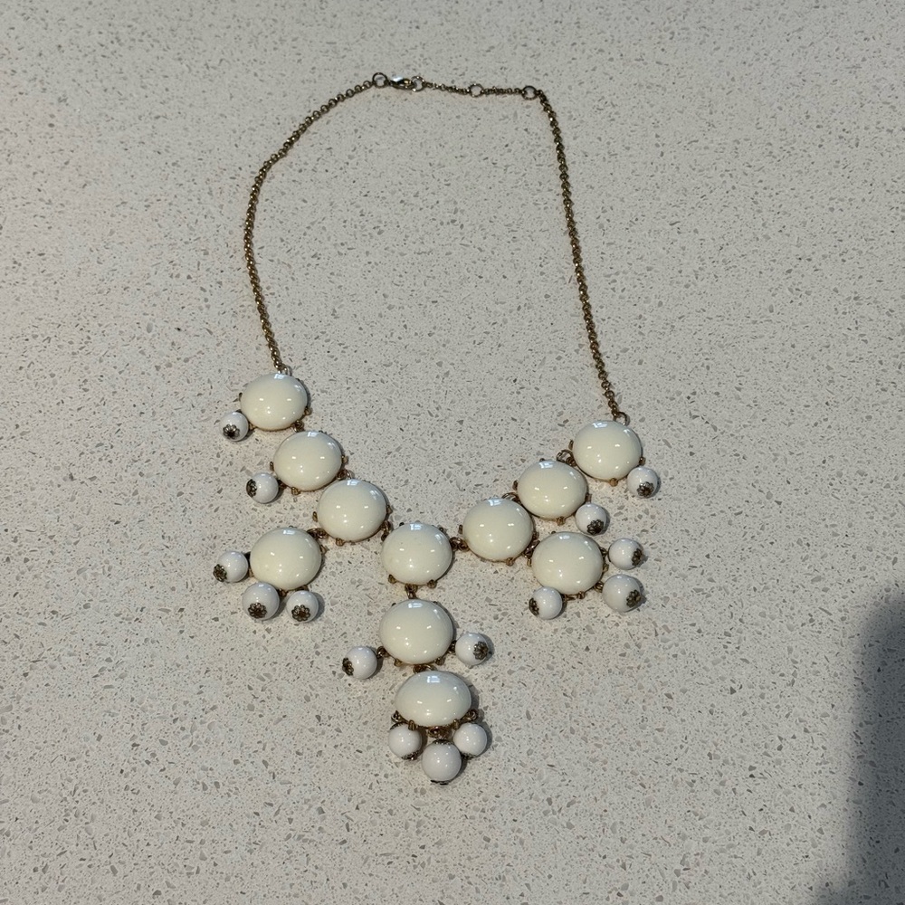 Elegant Cream Statement Necklace